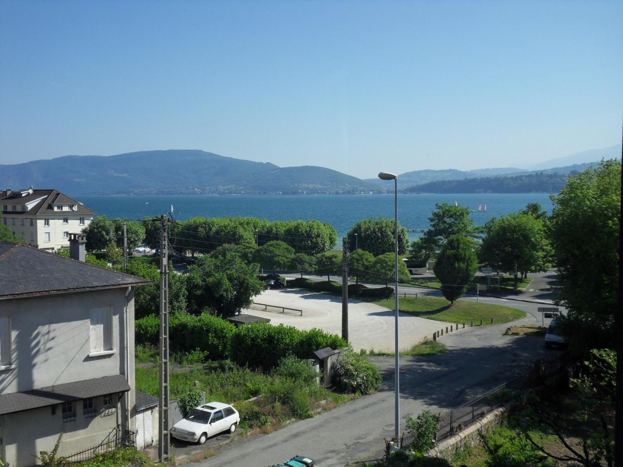 Savoy Hotel Le Bourget-du-Lac Exterior foto